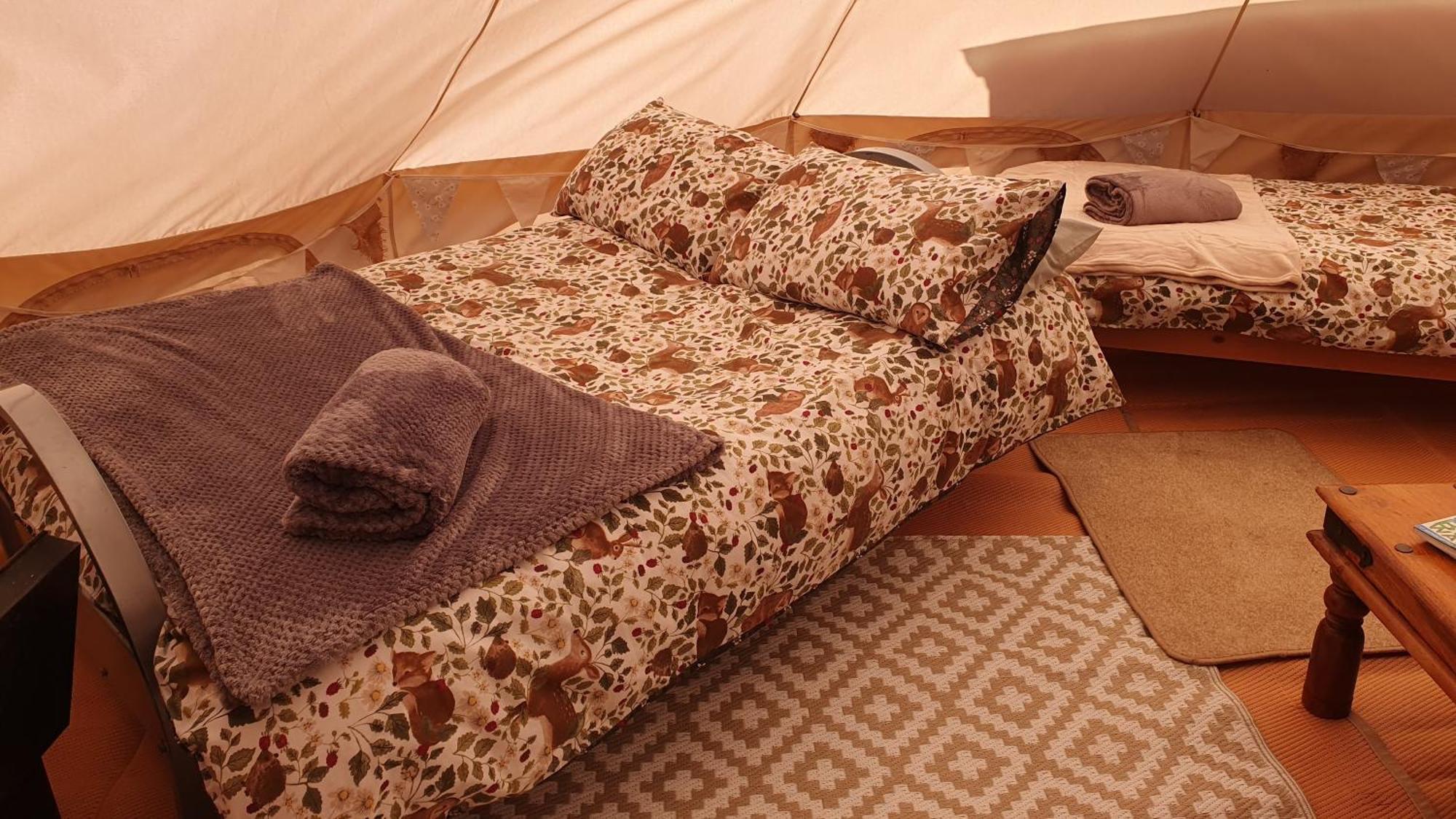 Calon Y Goedwig Glamping Hotell Llandovery Eksteriør bilde