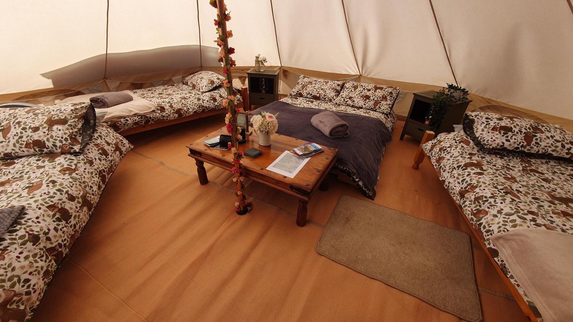 Calon Y Goedwig Glamping Hotell Llandovery Eksteriør bilde