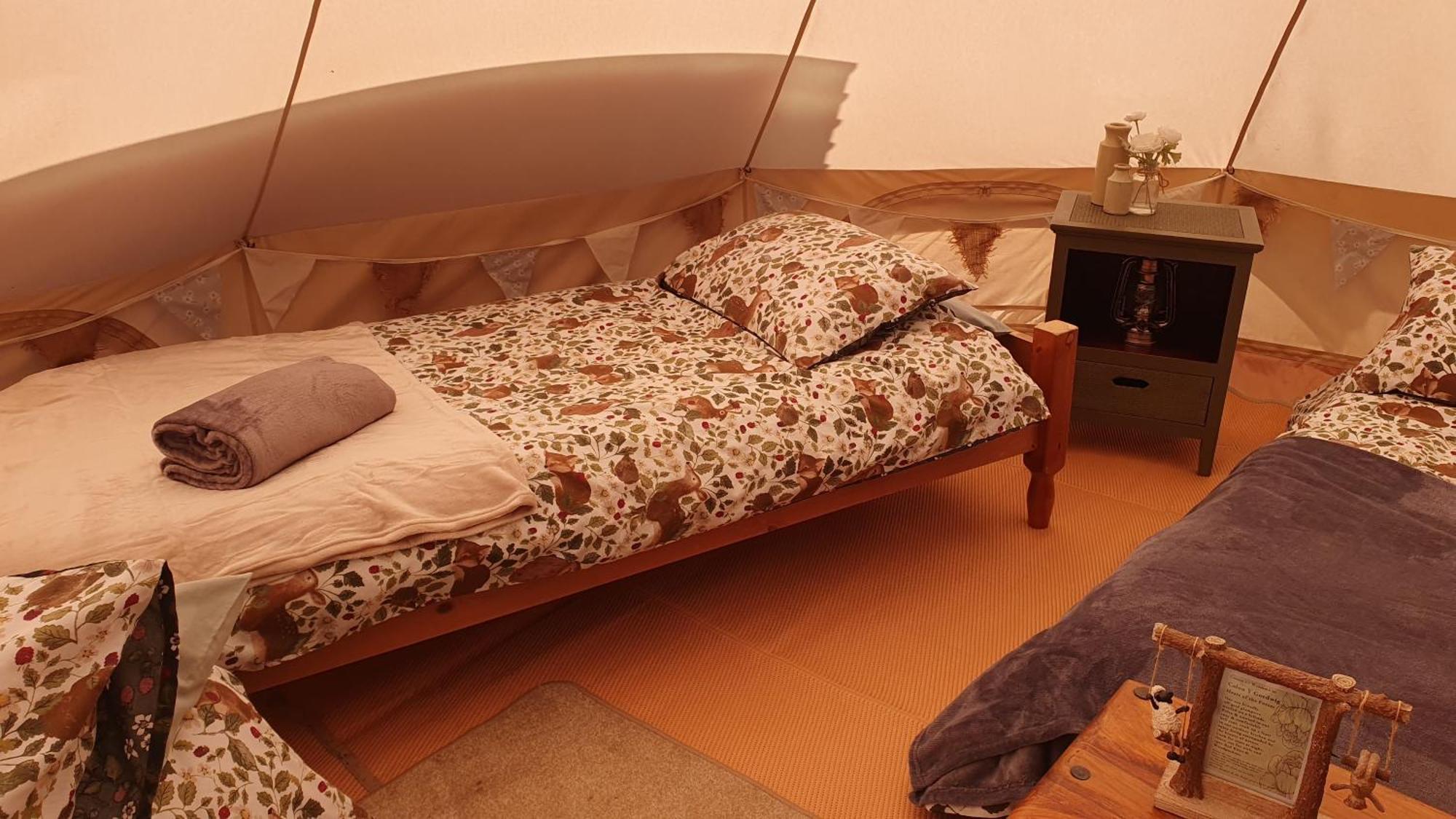 Calon Y Goedwig Glamping Hotell Llandovery Eksteriør bilde