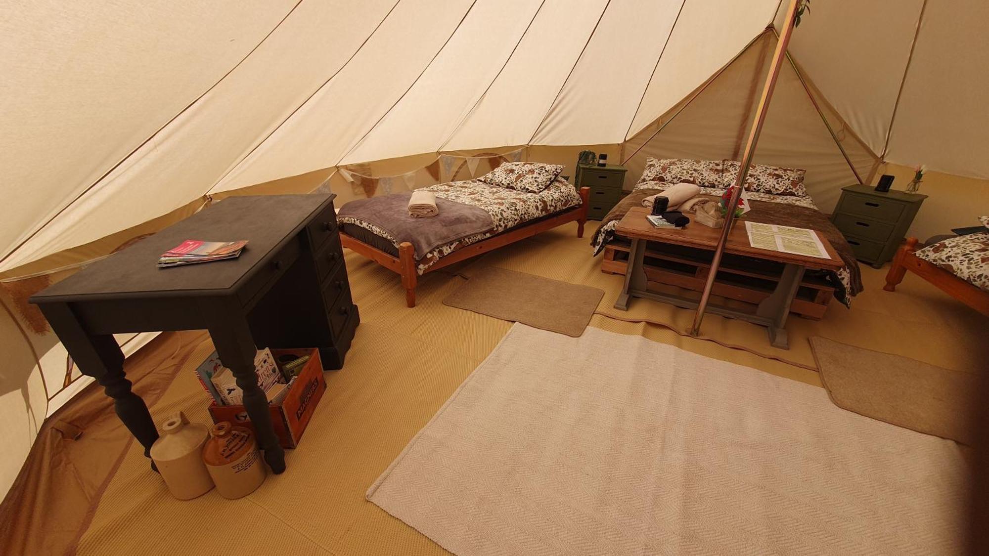 Calon Y Goedwig Glamping Hotell Llandovery Eksteriør bilde